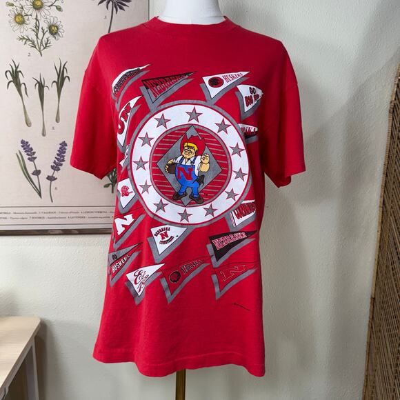 Vintage 90s Red Nebraska Huskers Cornhuskers Single Stitch Graphic T-Shirt M - Picture 1 of 8